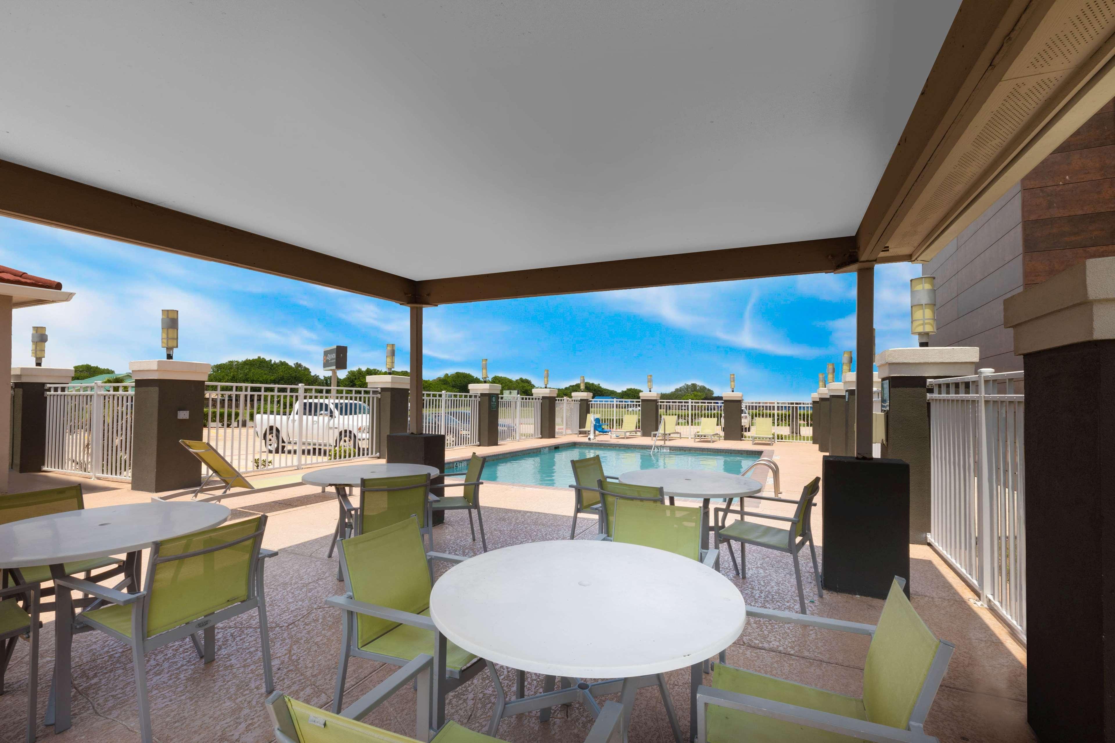 La Quinta By Wyndham Port Lavaca Hotell Exteriör bild